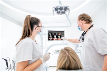 Nobel Biocare and KaVo Imaging Release DTX Studio Clinic 1.8