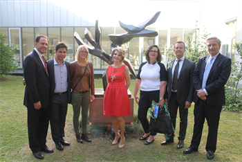 Henry Schein Joins Dental Industry Leaders to Unveil Tree of Peace Statue at French University