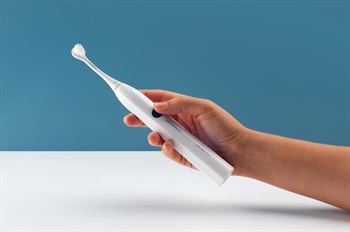 Curaprox Launches New Hydrosonic Toothbrush