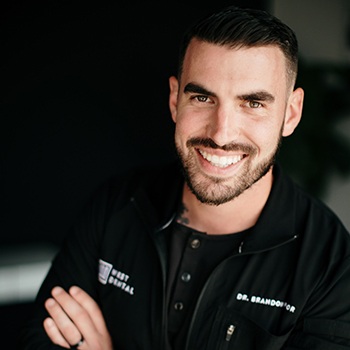 Dr Brandon Pror