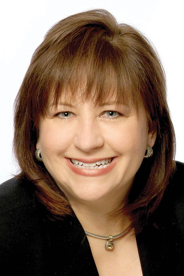 Sandy Pardue, Starting Off Right: Transform Your 'Receptionist' into a Director of First Impressions